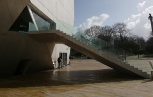 Casa-da-musica 3 - Koolhaas - Porto